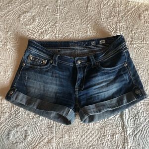 Perfect condition Miss Me shorts sz 30